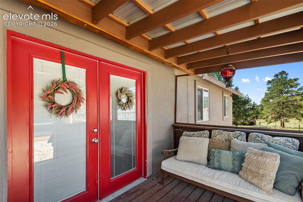 34 Fetlock Circle Florissant CO 80816
