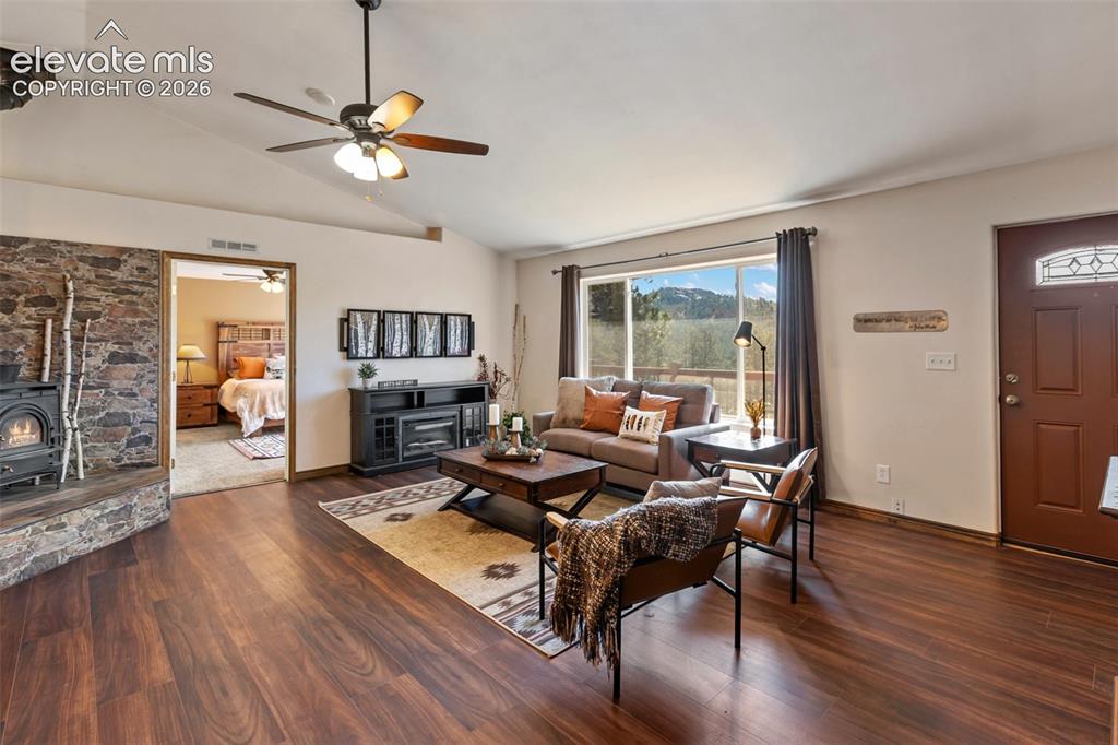34 Fetlock Circle Florissant CO 80816