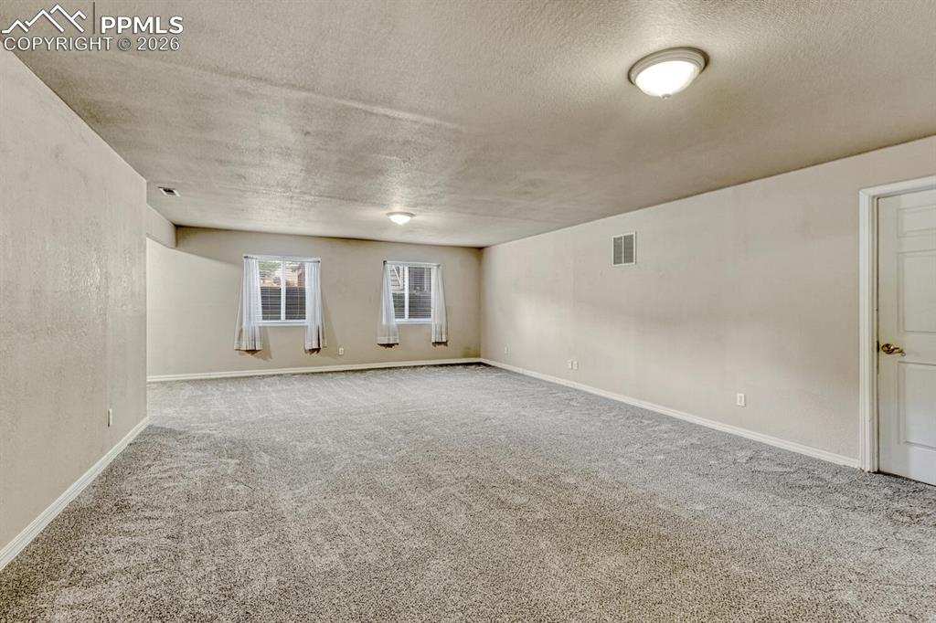 1665 Doe Run Point Colorado Springs CO 80919