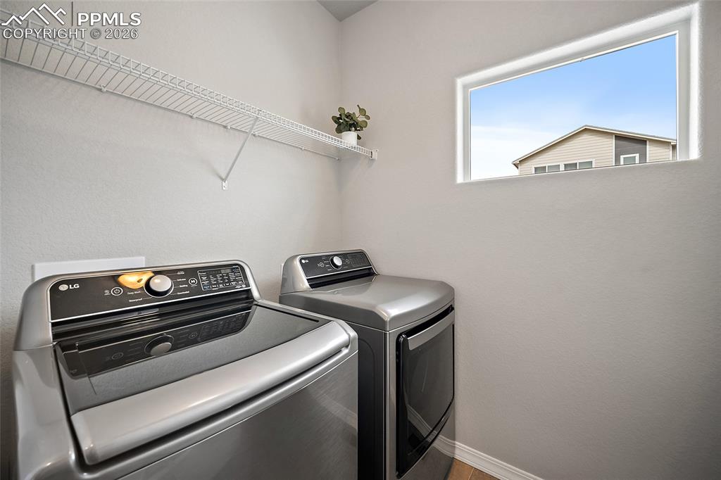 5255 Aeroglide Loop Colorado Springs CO 80916