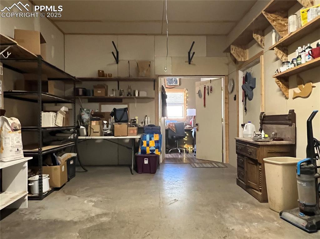 254 E Cobb Lane Guffey CO 80820