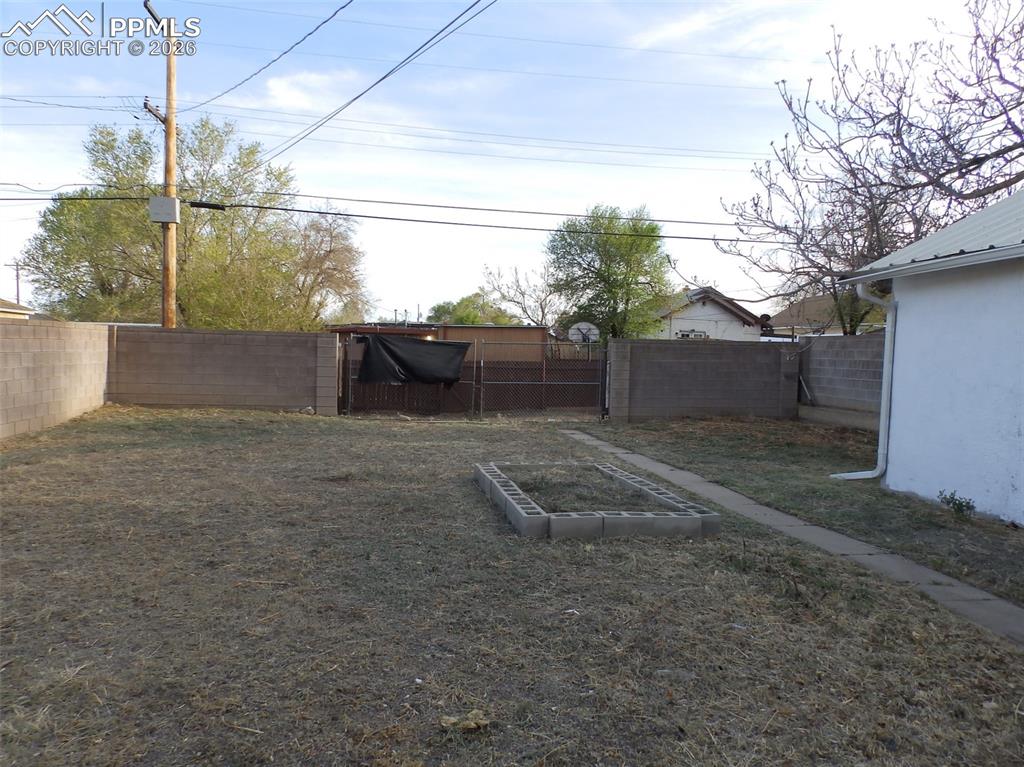 1522 E 4th Street Pueblo CO 81001
