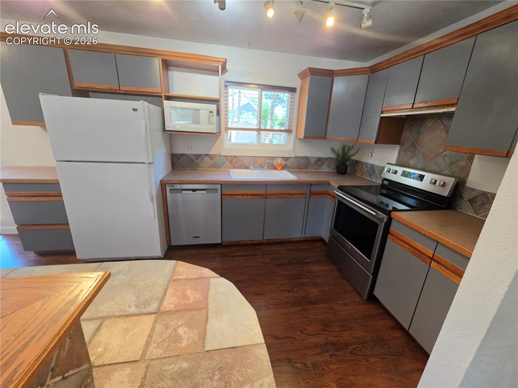 1431 Northview Drive Colorado Springs CO 80909