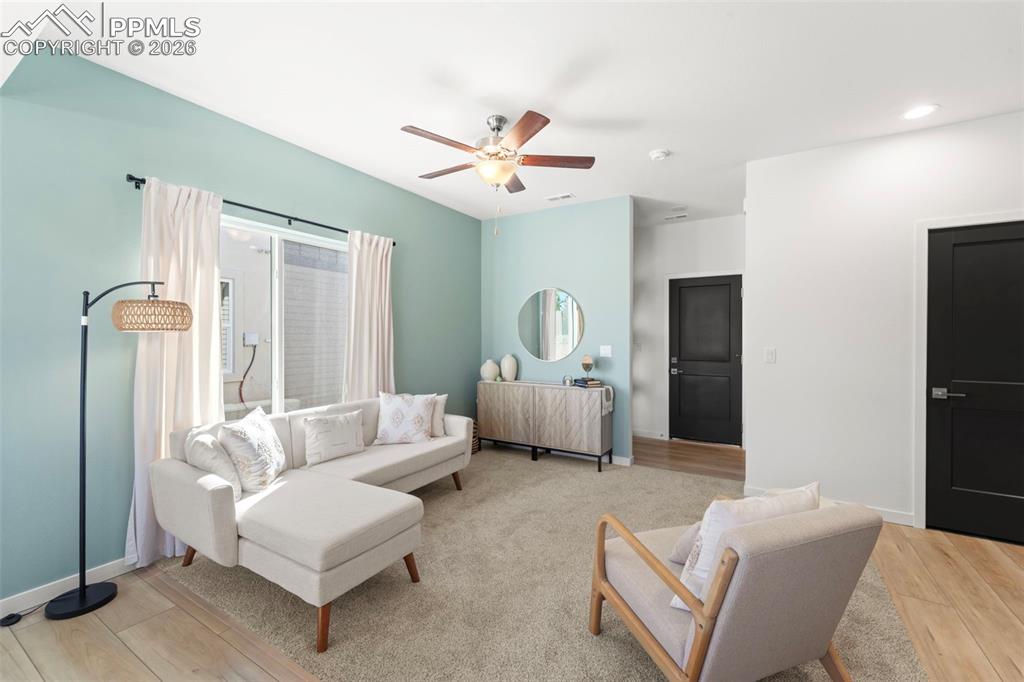 1947 Dawkins View Colorado Springs CO 80910