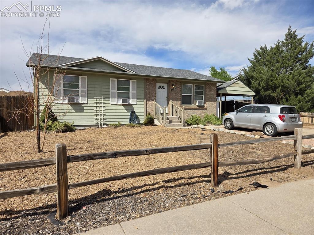 4885 Hunters Run Colorado Springs CO 80911