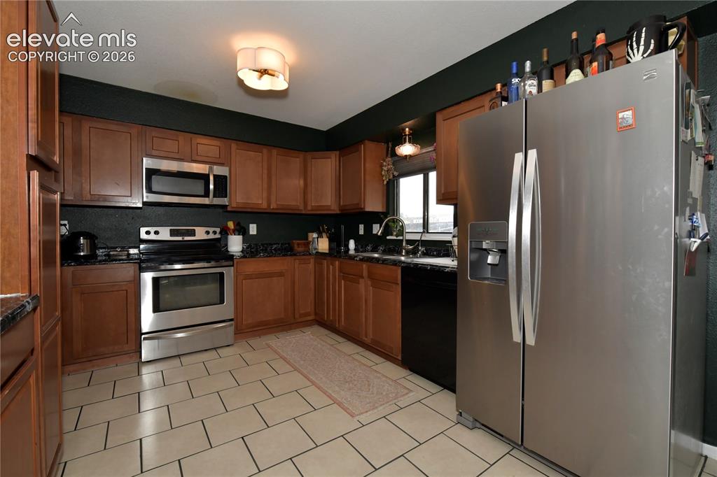 4885 Hunters Run Colorado Springs CO 80911