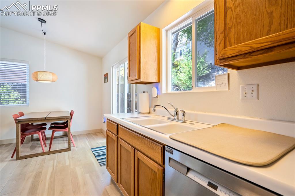 2660 Christopher Terrace Colorado Springs CO 80907