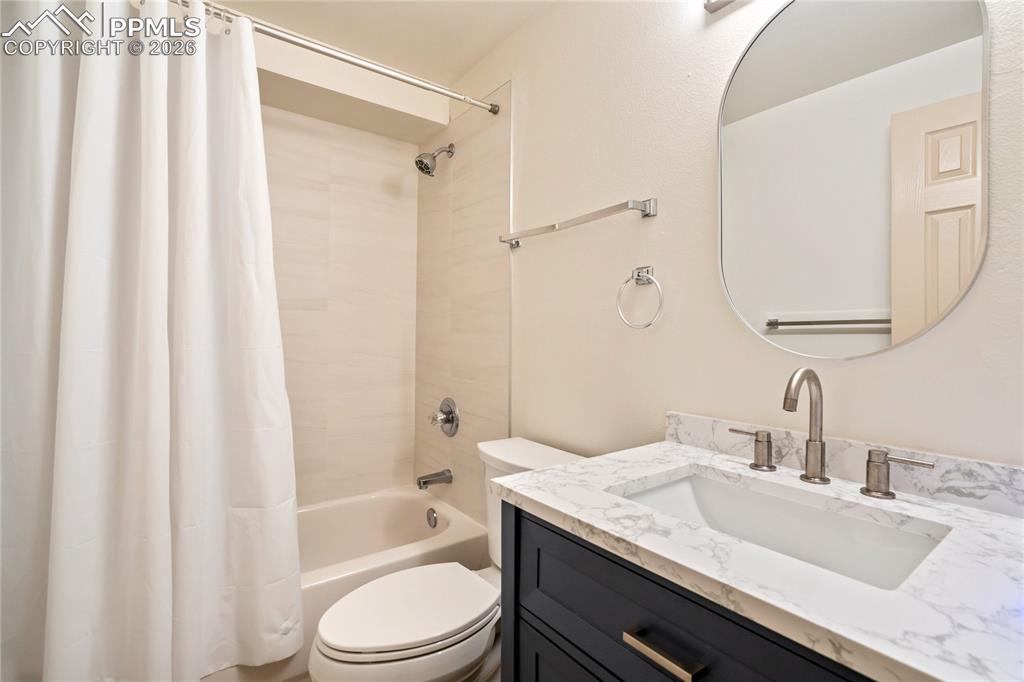 2660 Christopher Terrace Colorado Springs CO 80907