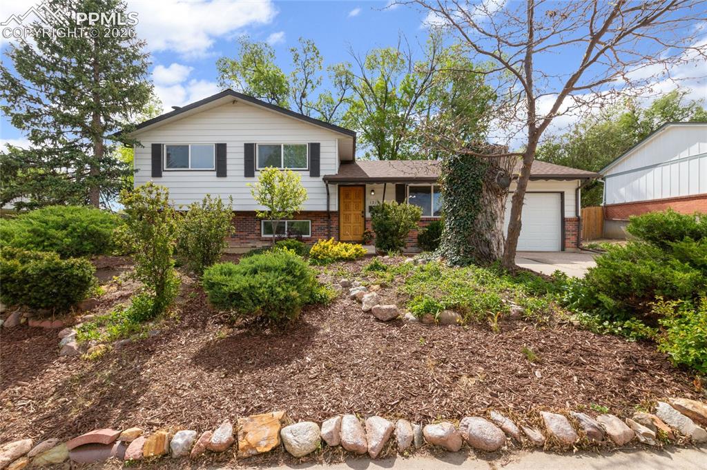 1215 Yosemite Drive Colorado Springs CO 80910