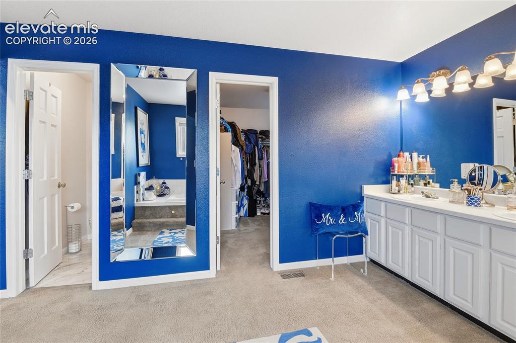 3004 Ravenhill Circle Littleton CO 80126