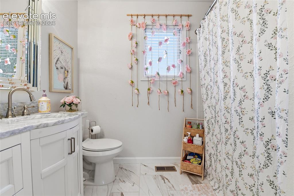 3004 Ravenhill Circle Littleton CO 80126