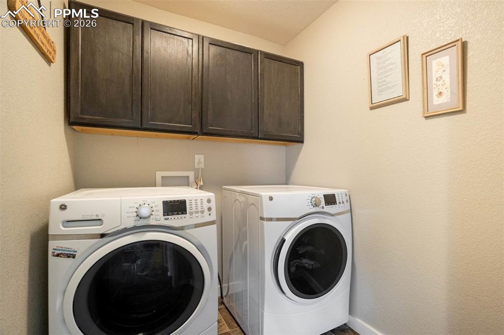 3812 Chia Drive Colorado Springs CO 80925