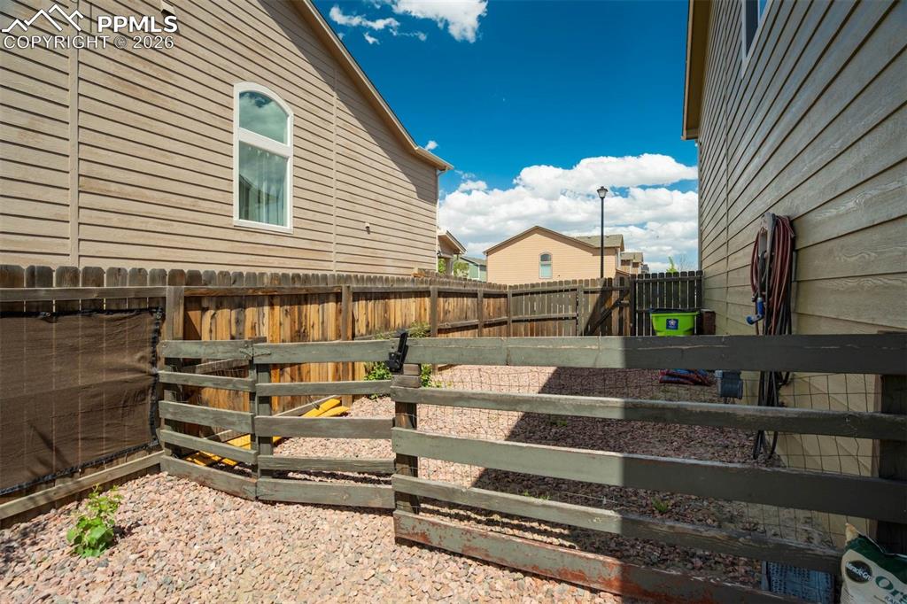 3812 Chia Drive Colorado Springs CO 80925
