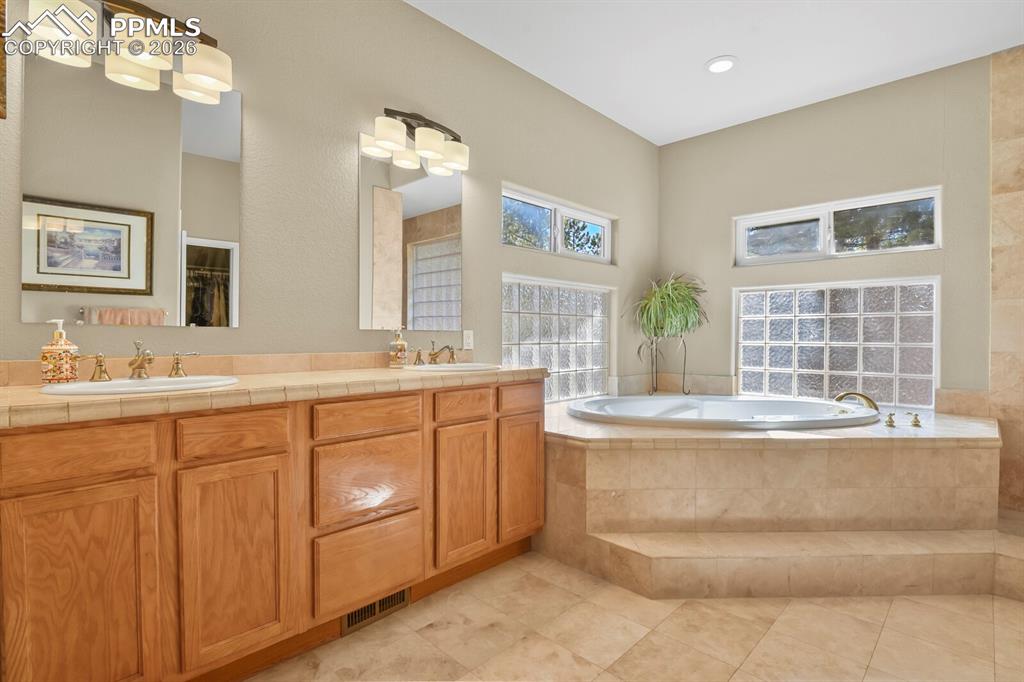 730 Tenderfoot Drive Larkspur CO 80118