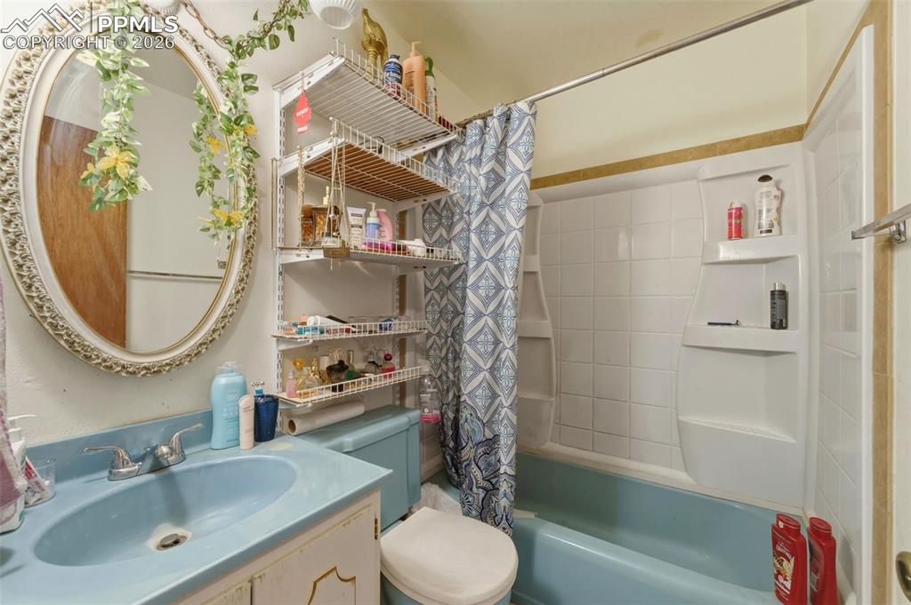 2734 Marcy Avenue Colorado Springs CO 80910