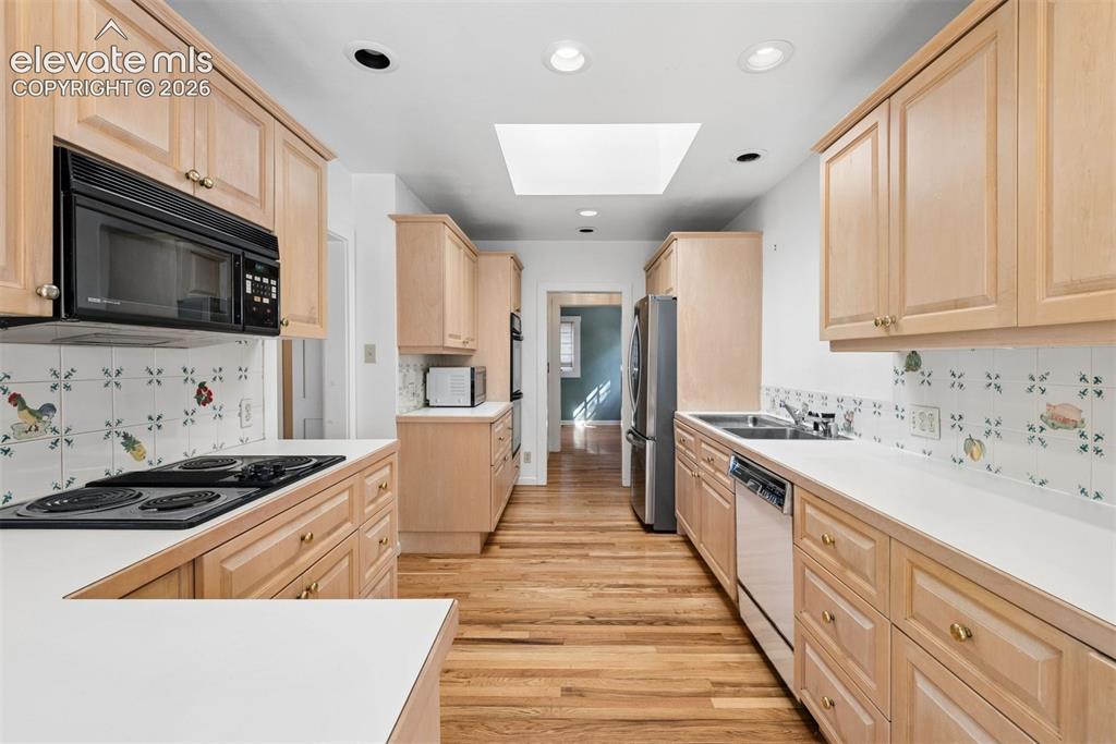 26 Oak Avenue Colorado Springs CO 80906