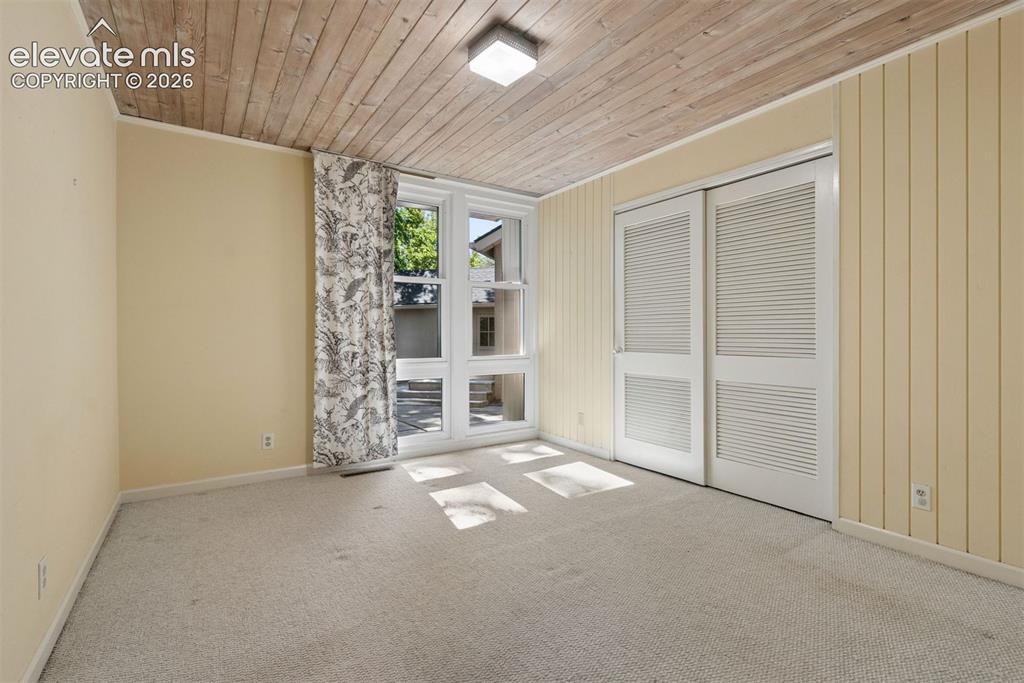26 Oak Avenue Colorado Springs CO 80906