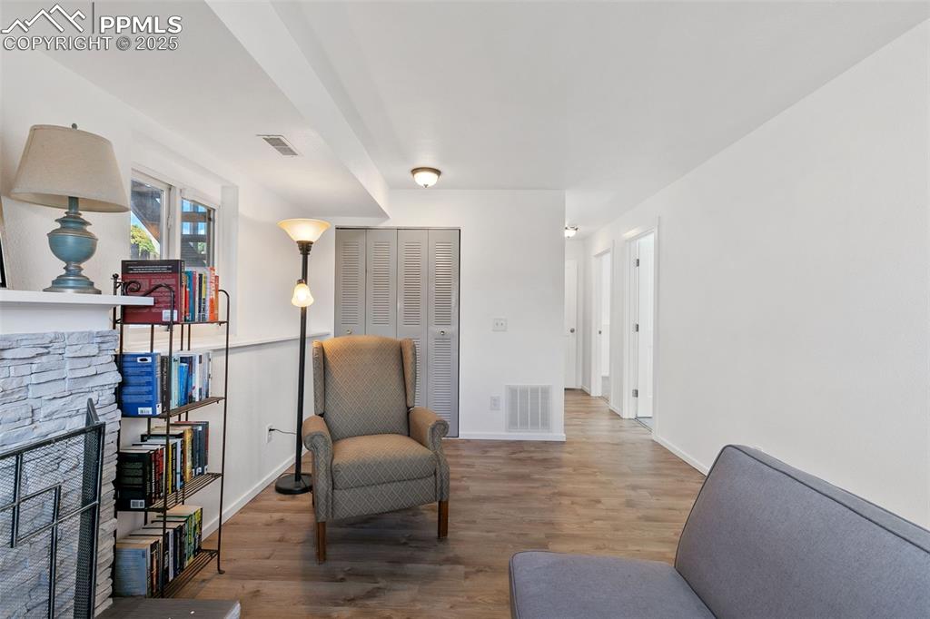 2025 Grosbear Lane Colorado Springs CO 80916