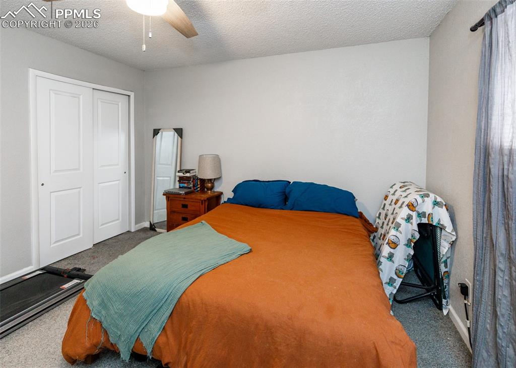 913 Cardinal Street Colorado Springs CO 80911