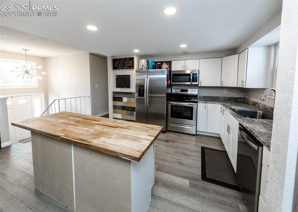 913 Cardinal Street Colorado Springs CO 80911