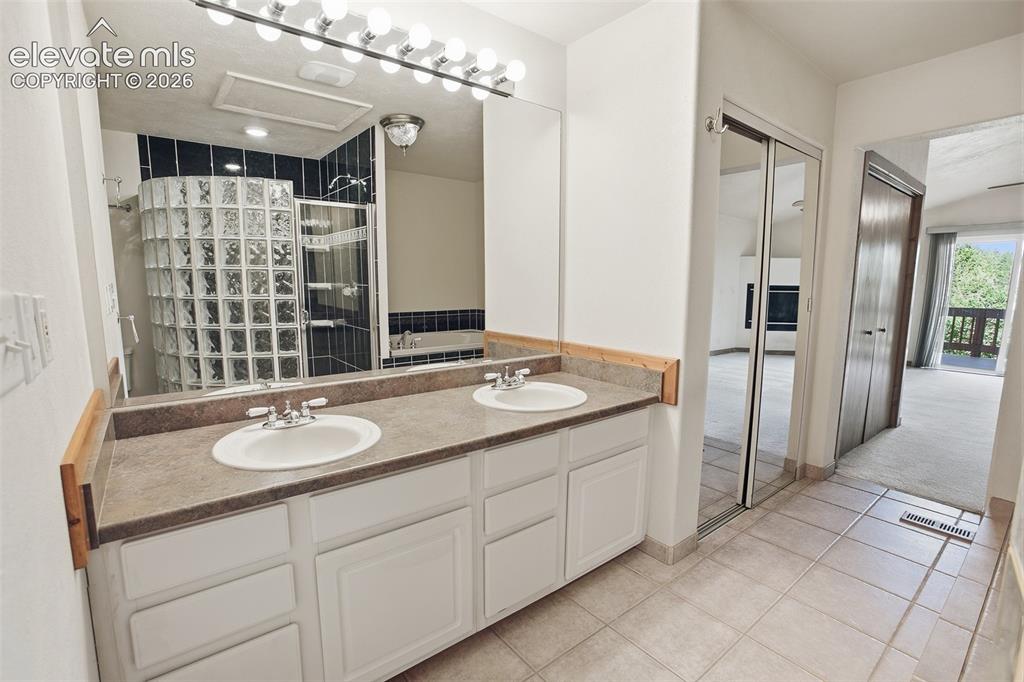 355 Maroon Lake Circle Divide CO 80814