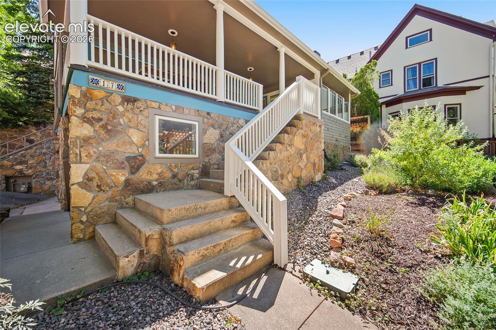 17 Washington Avenue Manitou Springs CO 80829