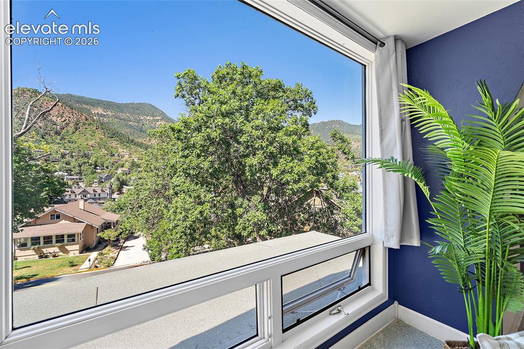 17 Washington Avenue Manitou Springs CO 80829
