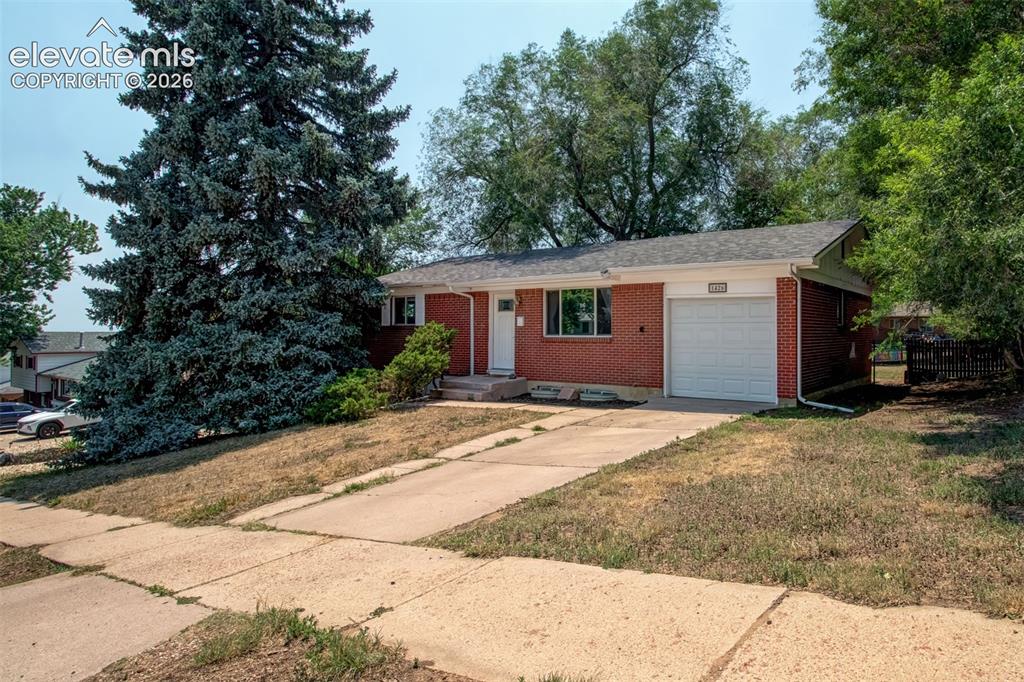 1426 Holmes Drive Colorado Springs CO 80909
