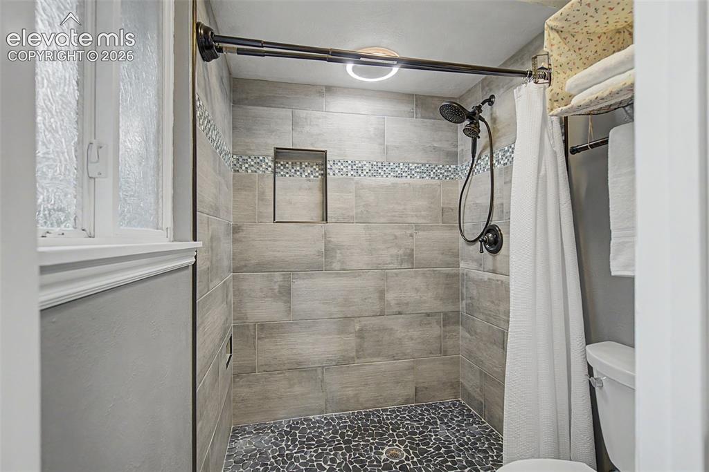 2110 Greenwich Circle Colorado Springs CO 80909