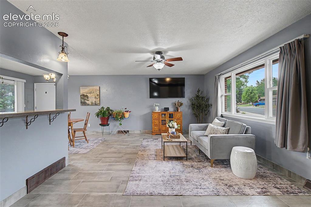 2110 Greenwich Circle Colorado Springs CO 80909