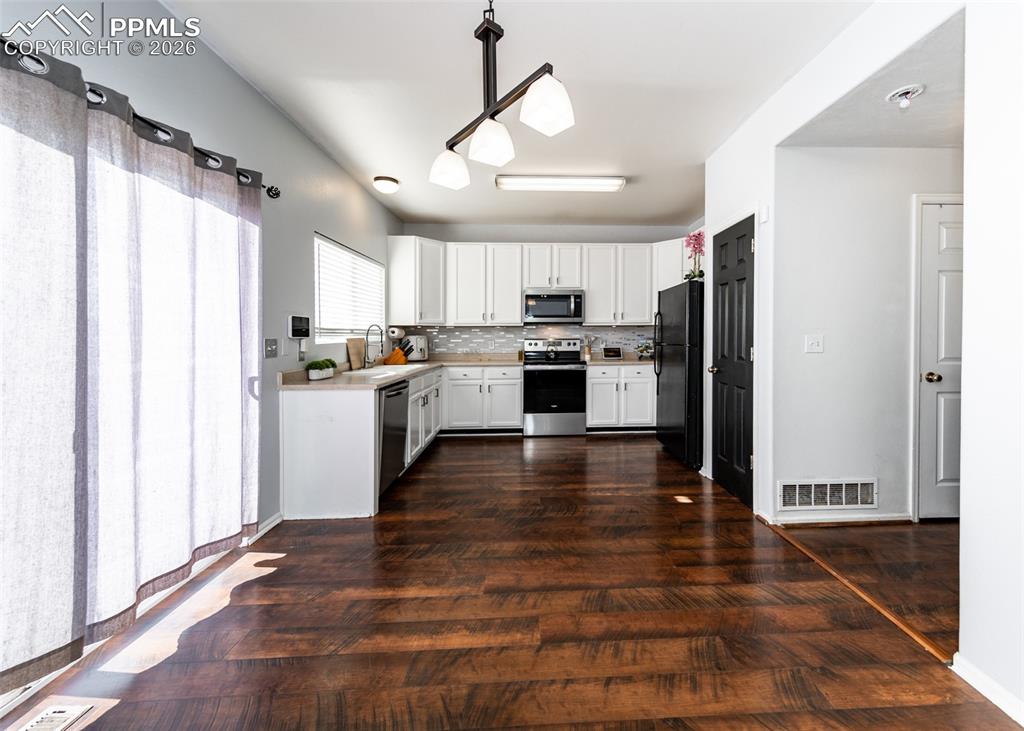 2214 Cowhand Place Pueblo CO 81008
