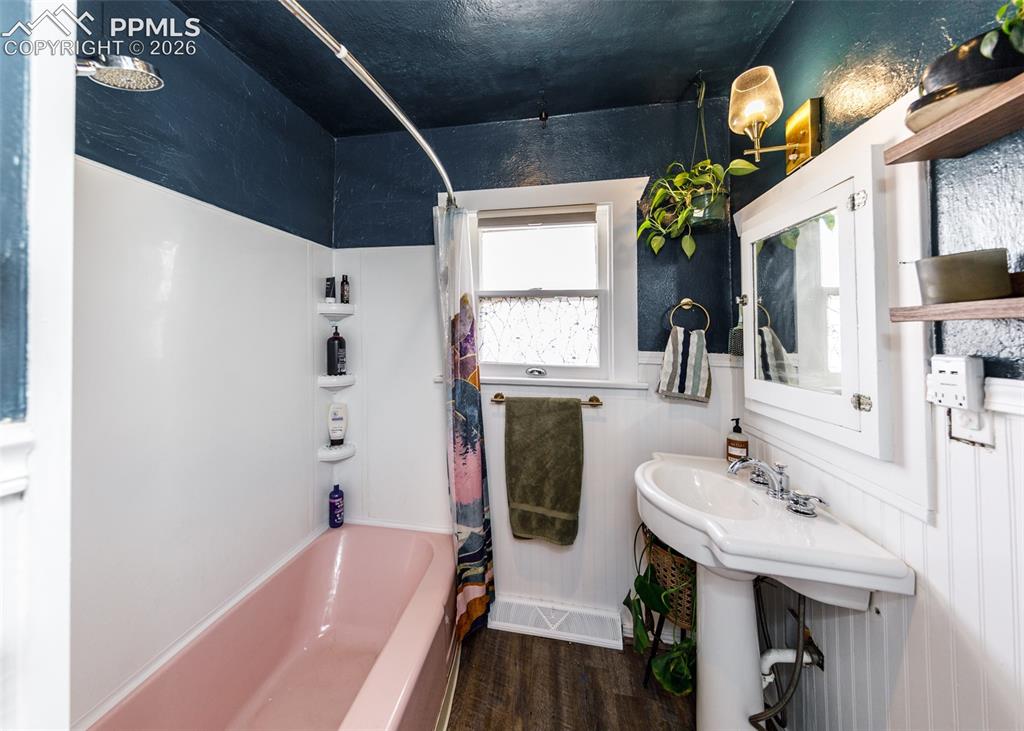 2035 Pine Street Pueblo CO 81004
