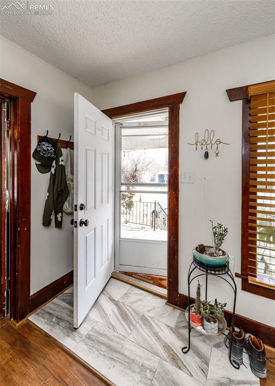 2035 Pine Street Pueblo CO 81004