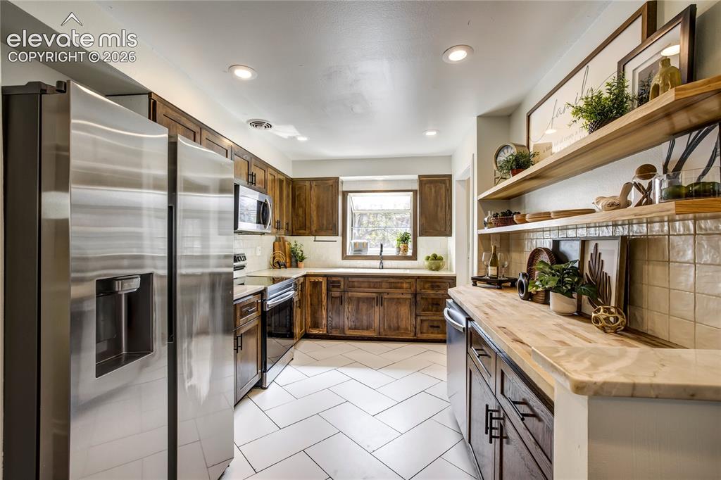 626 Salano Drive Colorado Springs CO 80905