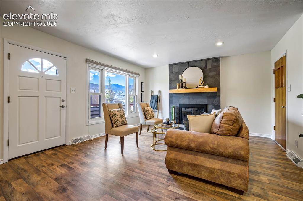626 Salano Drive Colorado Springs CO 80905