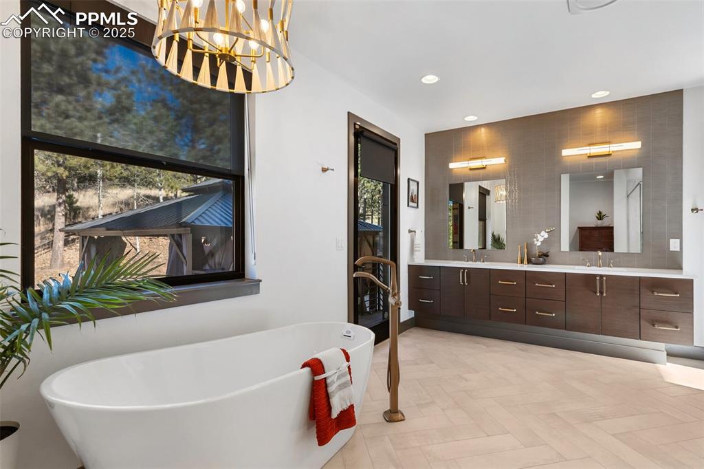 449 Oxford Lane Woodland Park CO 80863