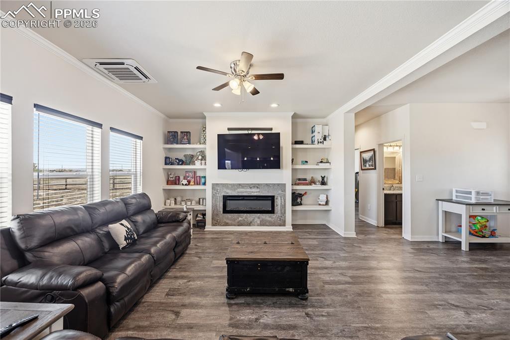 667 E Vermillion Drive Pueblo CO 81007