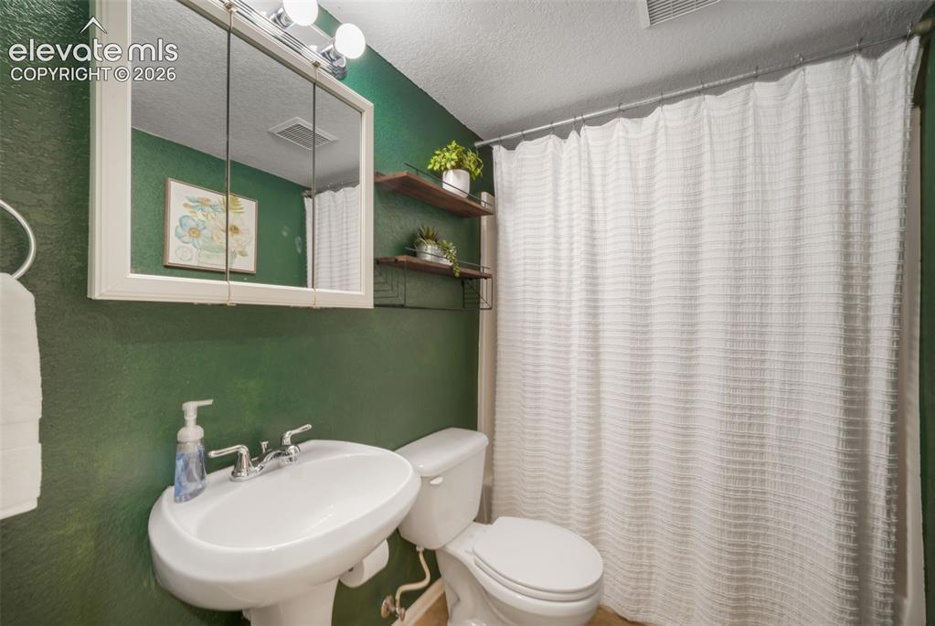 6818 Grand Prairie Drive Colorado Springs CO 80923