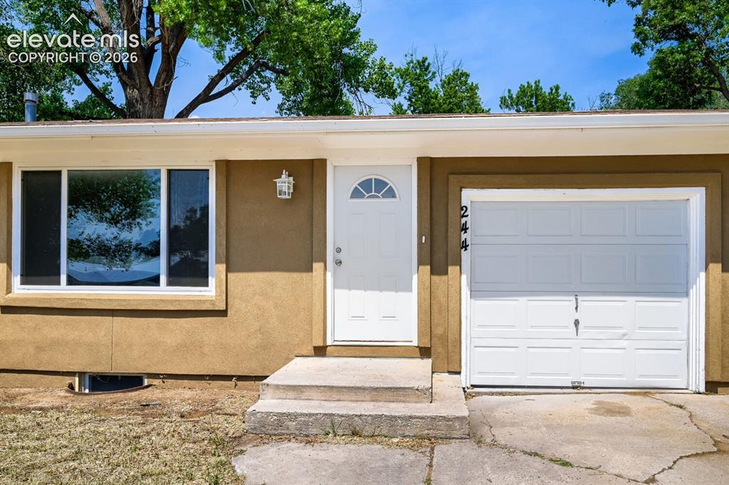 244 Everett Drive Colorado Springs CO 80911