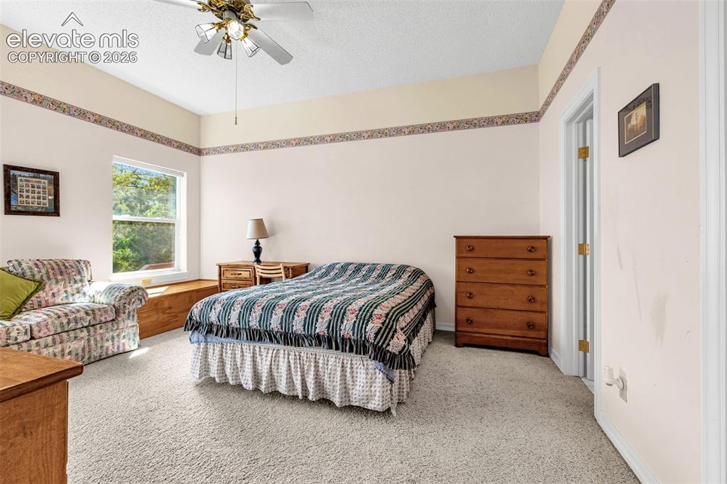 950 Sugar Loaf Road Manitou Springs CO 80829