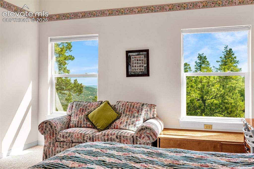 950 Sugar Loaf Road Manitou Springs CO 80829