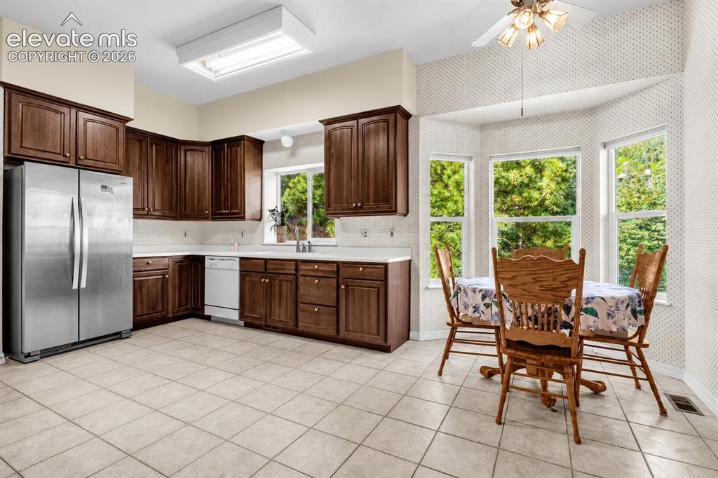 950 Sugar Loaf Road Manitou Springs CO 80829