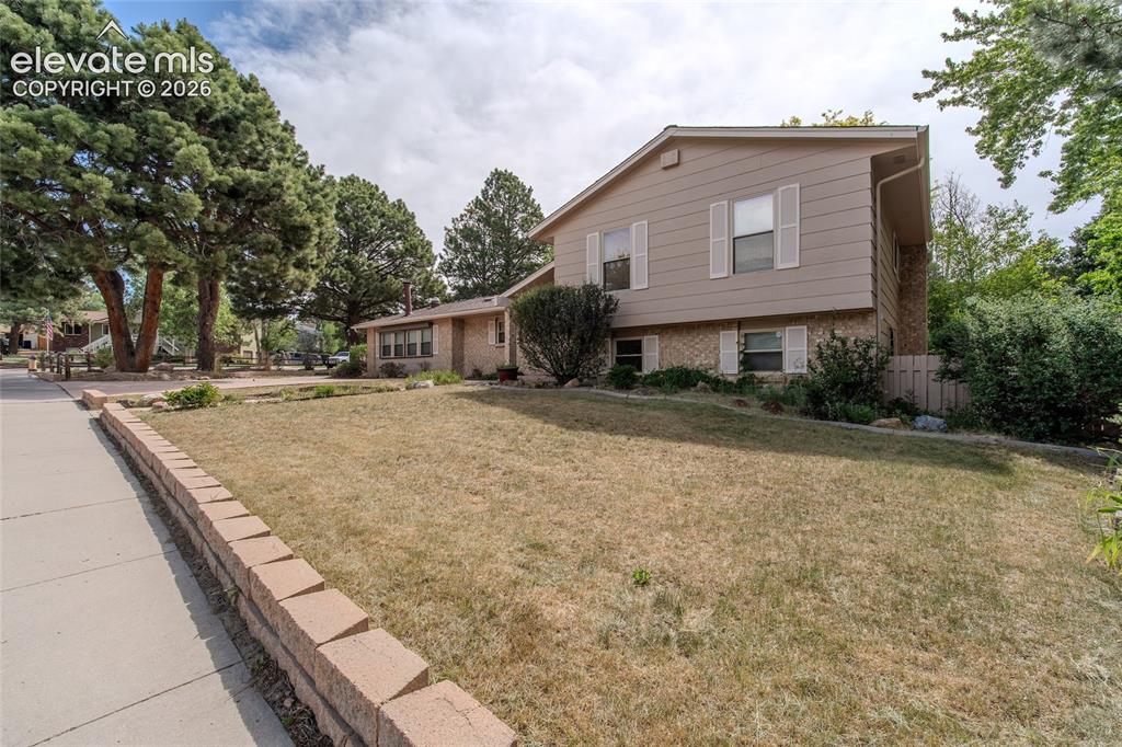 5233 Cambria Drive Colorado Springs CO 80918