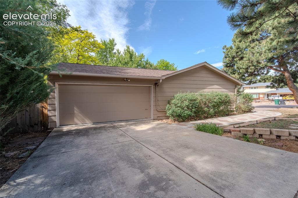 5233 Cambria Drive Colorado Springs CO 80918