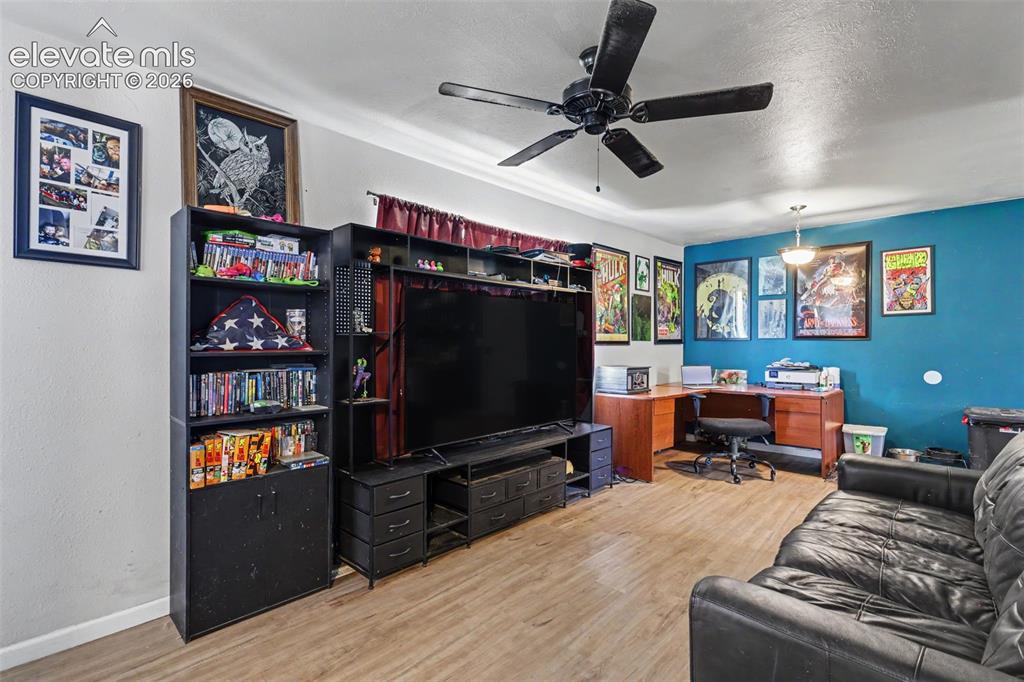 2610 Glenwood Drive Colorado Springs CO 80906