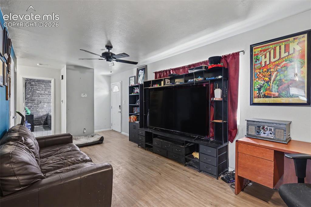 2610 Glenwood Drive Colorado Springs CO 80906
