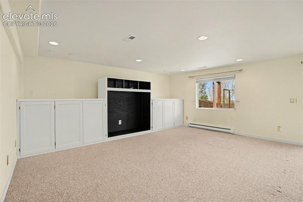9375 Wolf Pack Terrace Colorado Springs CO 80920