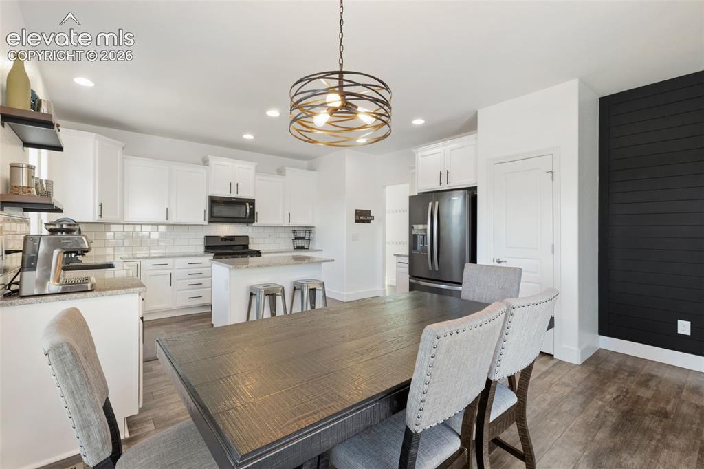 6667 Cottonwood Tree Drive Colorado Springs CO 80927