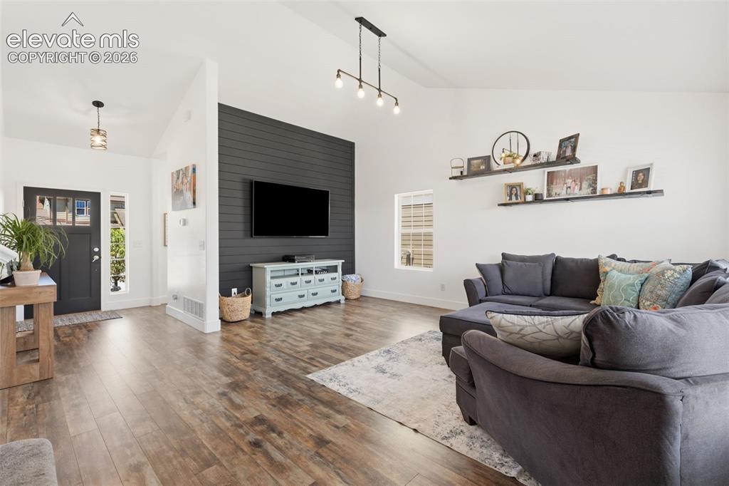 6667 Cottonwood Tree Drive Colorado Springs CO 80927