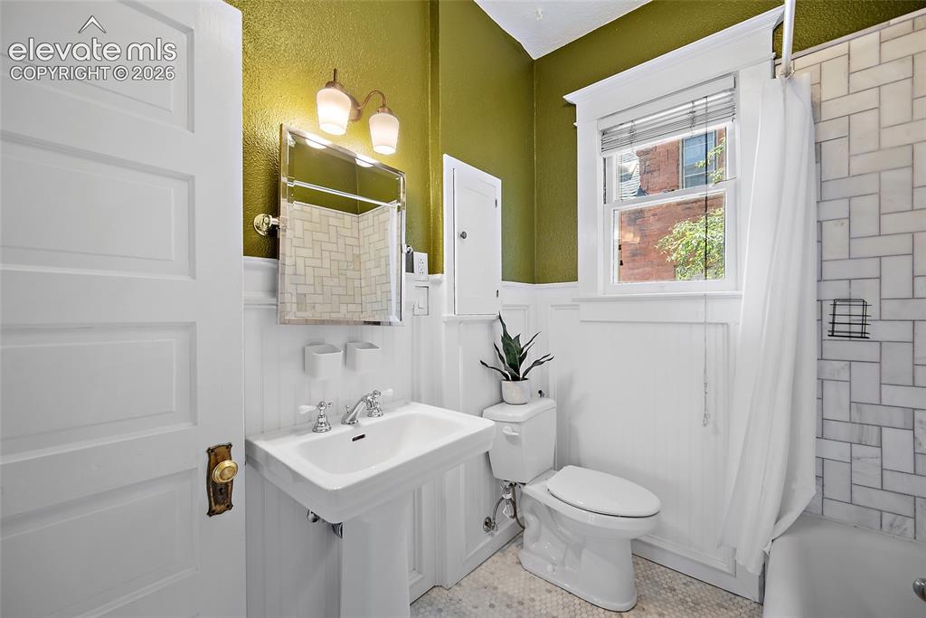 533 N Wahsatch Avenue Colorado Springs CO 80903